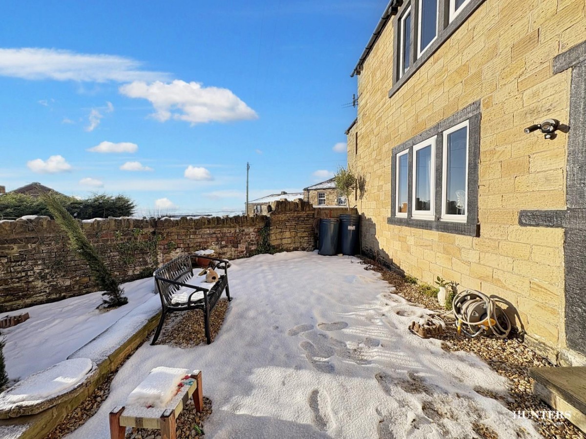 Kilpin Hill Lane, Dewsbury, WF13 4BS