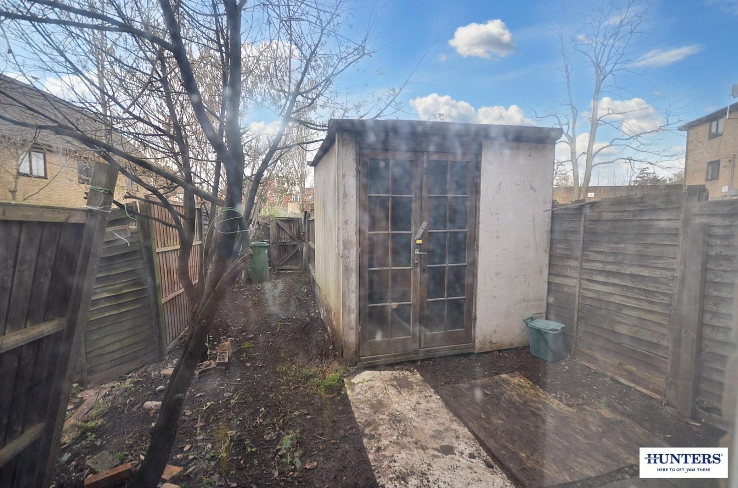 Baskerville Gardens, Dog Lane, London