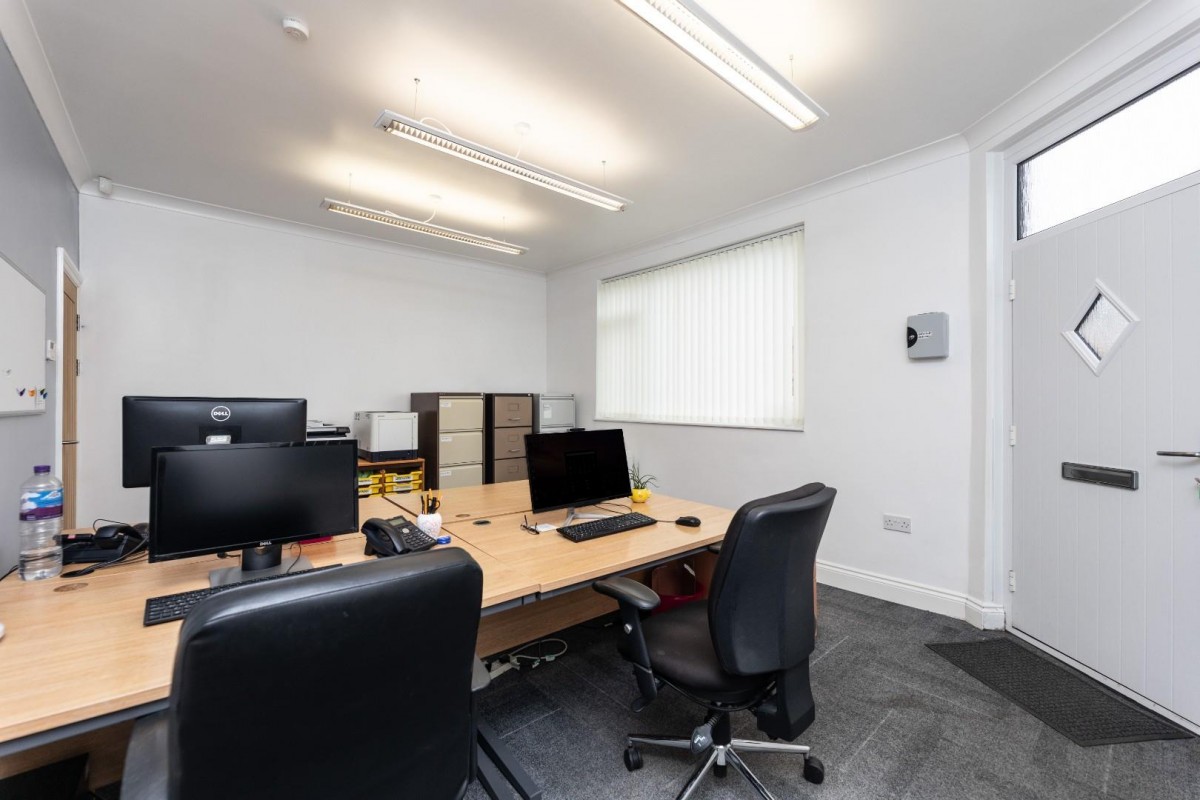 Weeland Road, Sharlston Common, Wakefield