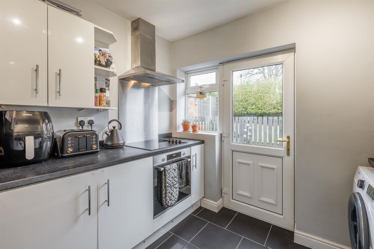 Rowan Rise, Kingswinford, DY6 8EE