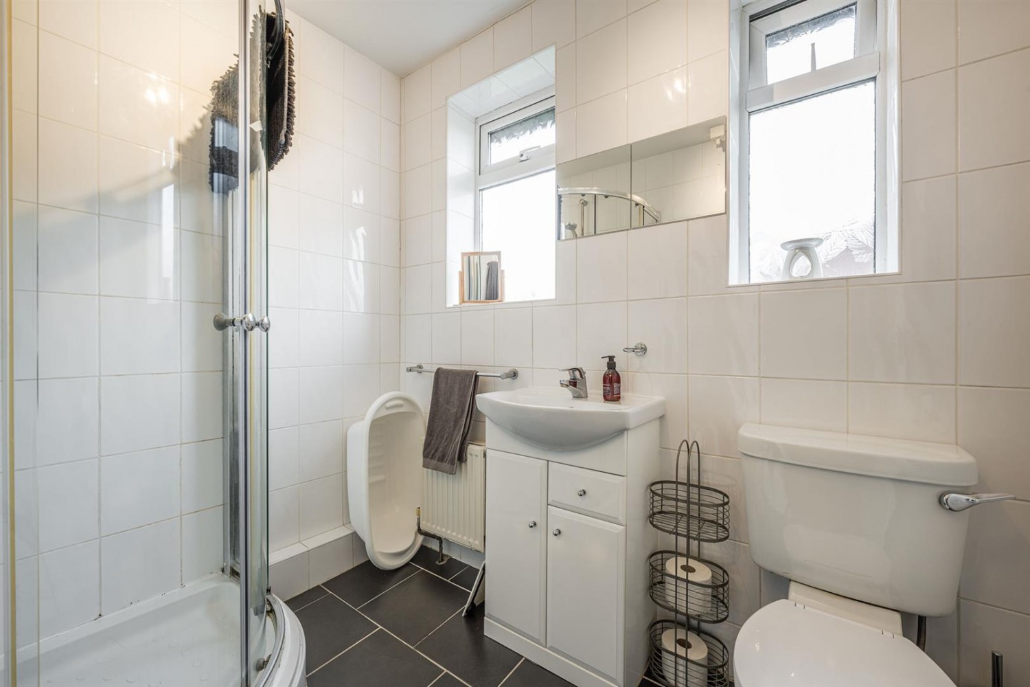 Rowan Rise, Kingswinford, DY6 8EE