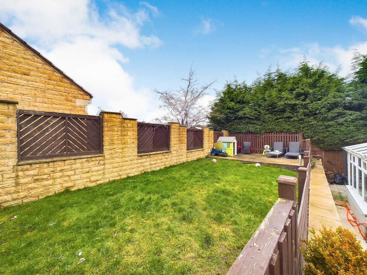 Agincourt Drive, Bingley