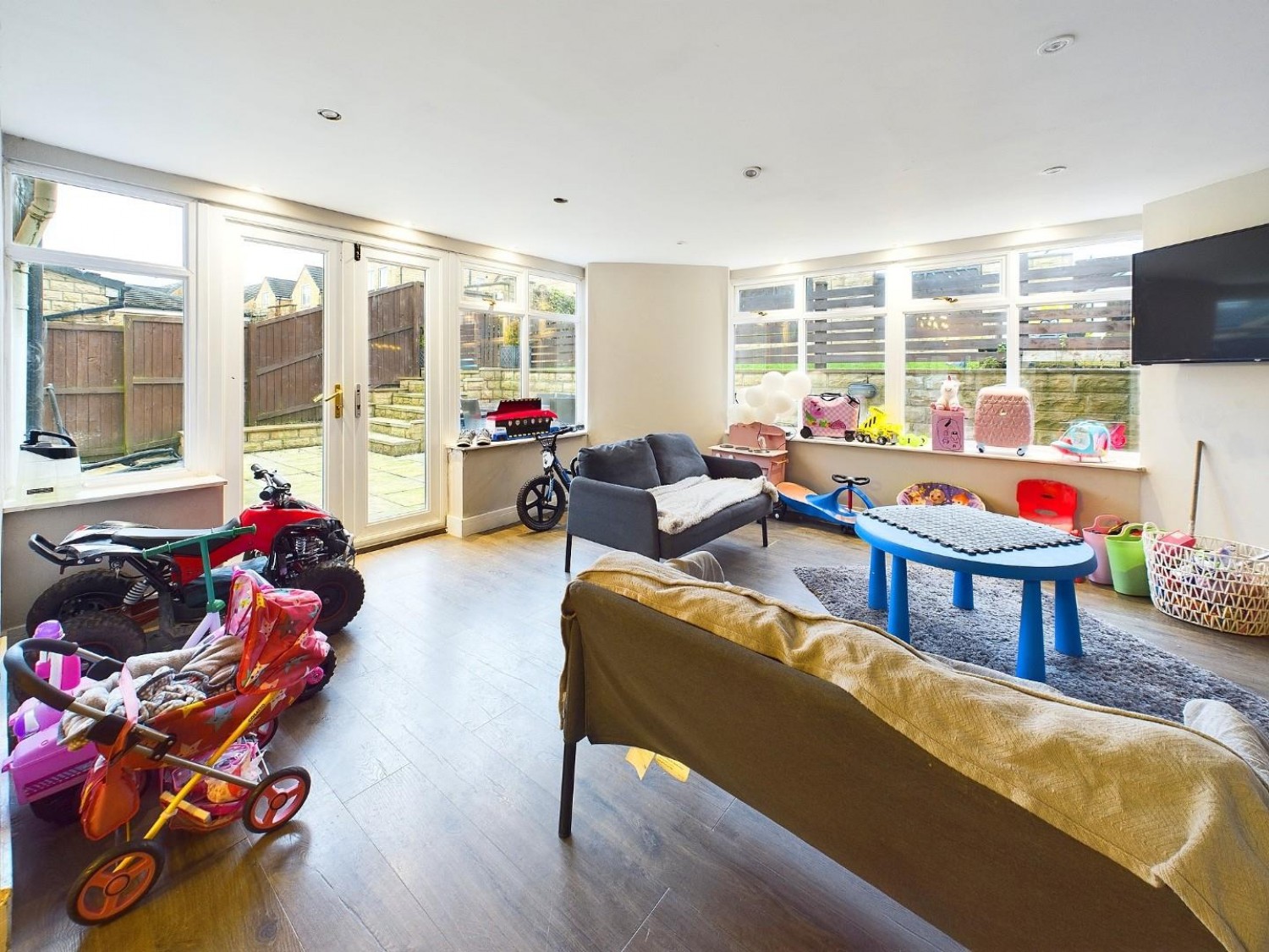 Agincourt Drive, Bingley