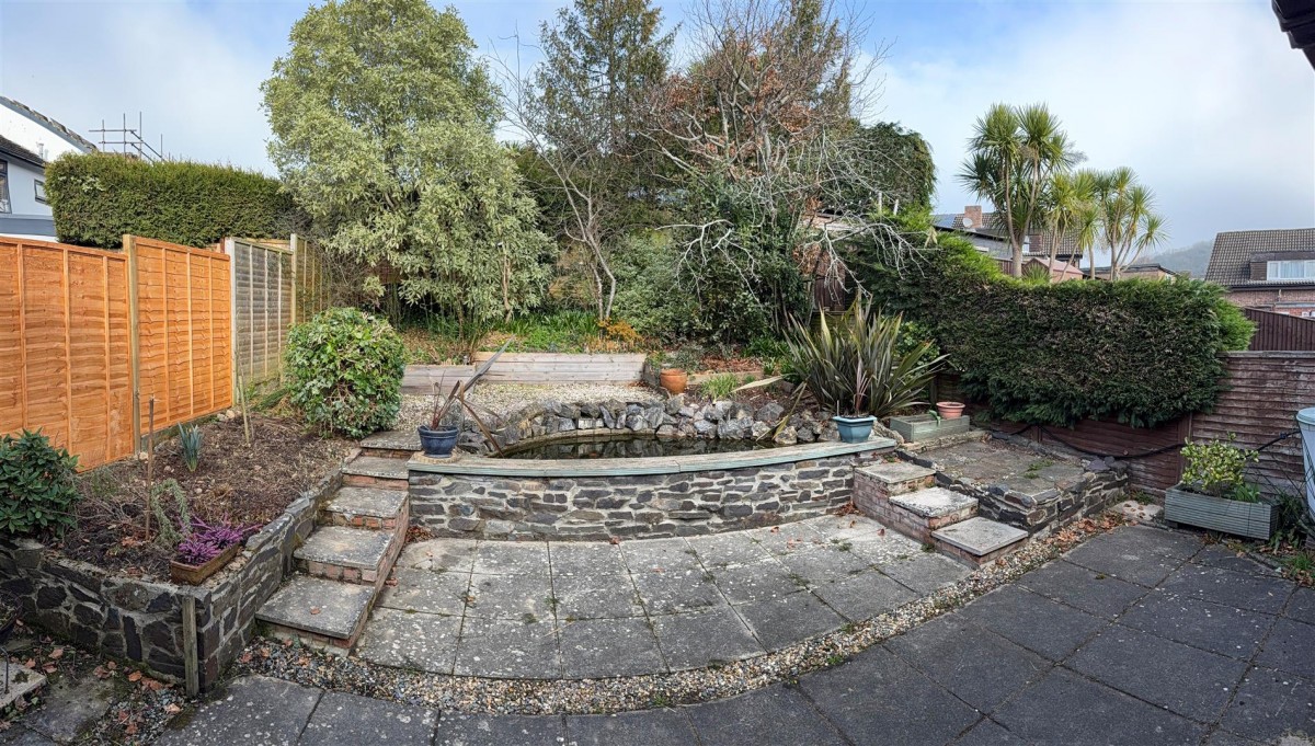 Elliott Close, Exeter, EX4 5ED