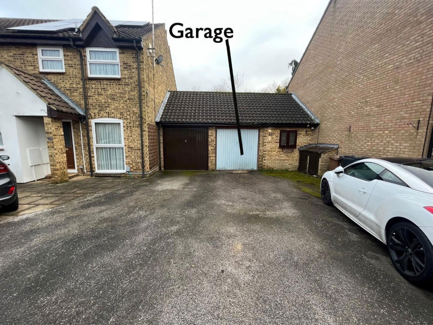 Chalkdown, Stevenage, Herts , SG2 7BN