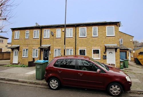 Camelot Close, Thamesmead