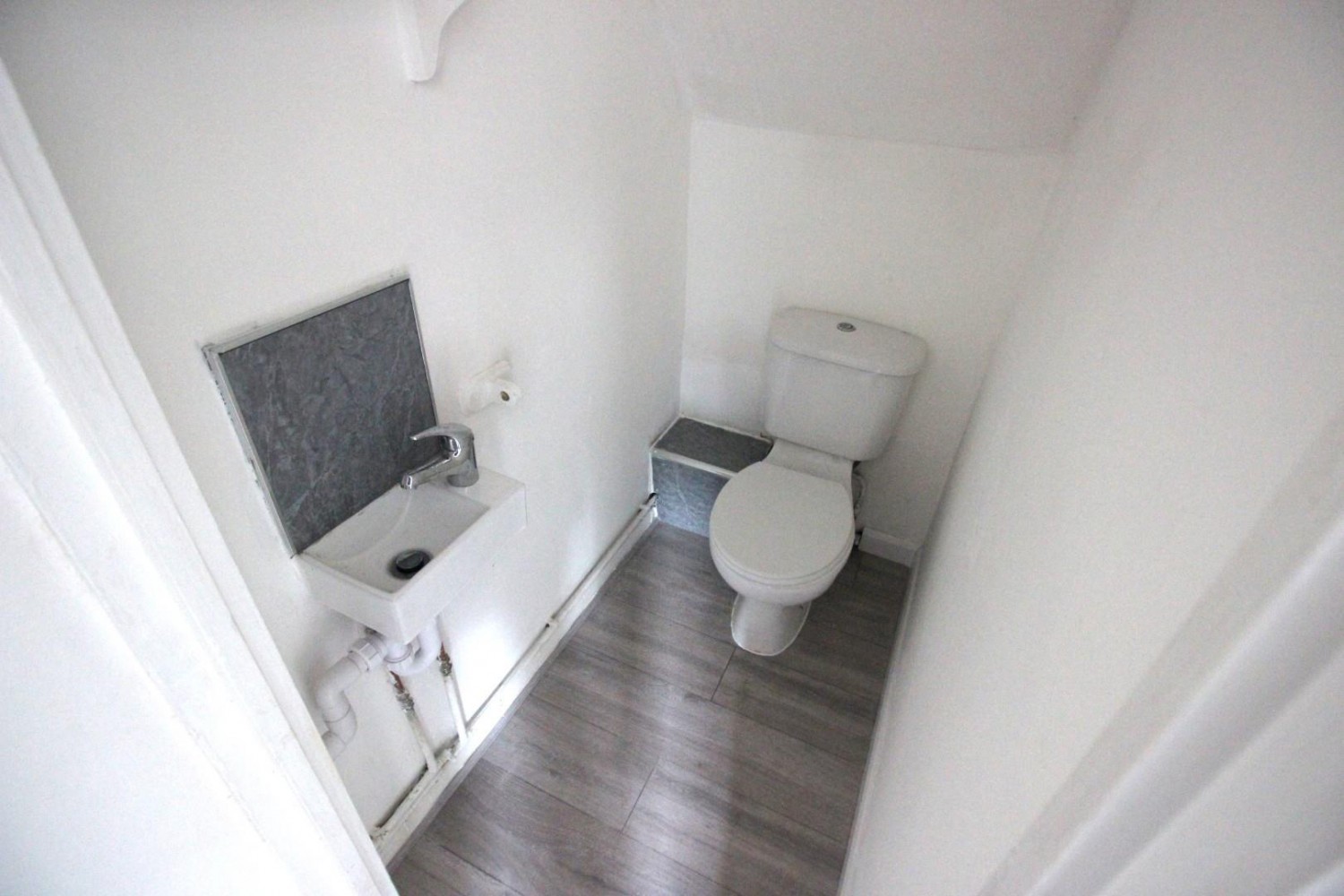 Camelot Close, Thamesmead