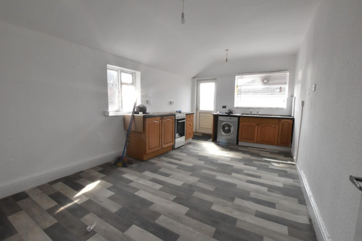 Doncaster Road, Scunthorpe DN15 7RG