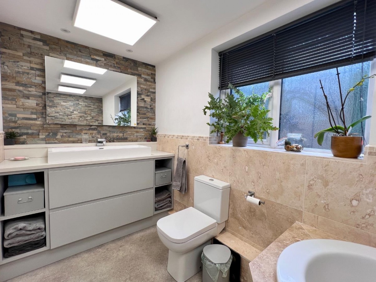 Orchard Lane, Brimscombe, Stroud