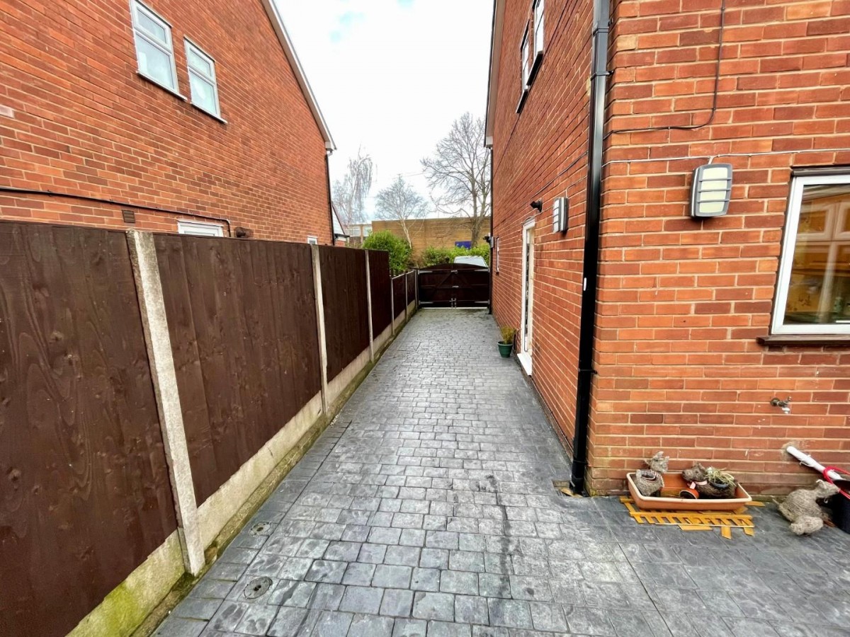 Drummond Avenue, Great Sutton, Ellesmere Port