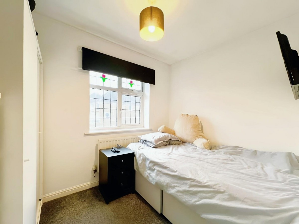 Romulus Gardens, Kingsnorth, Ashford