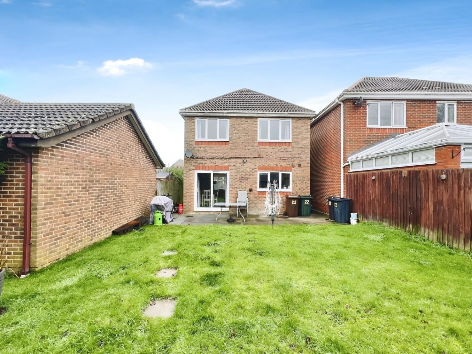 Romulus Gardens, Kingsnorth, Ashford