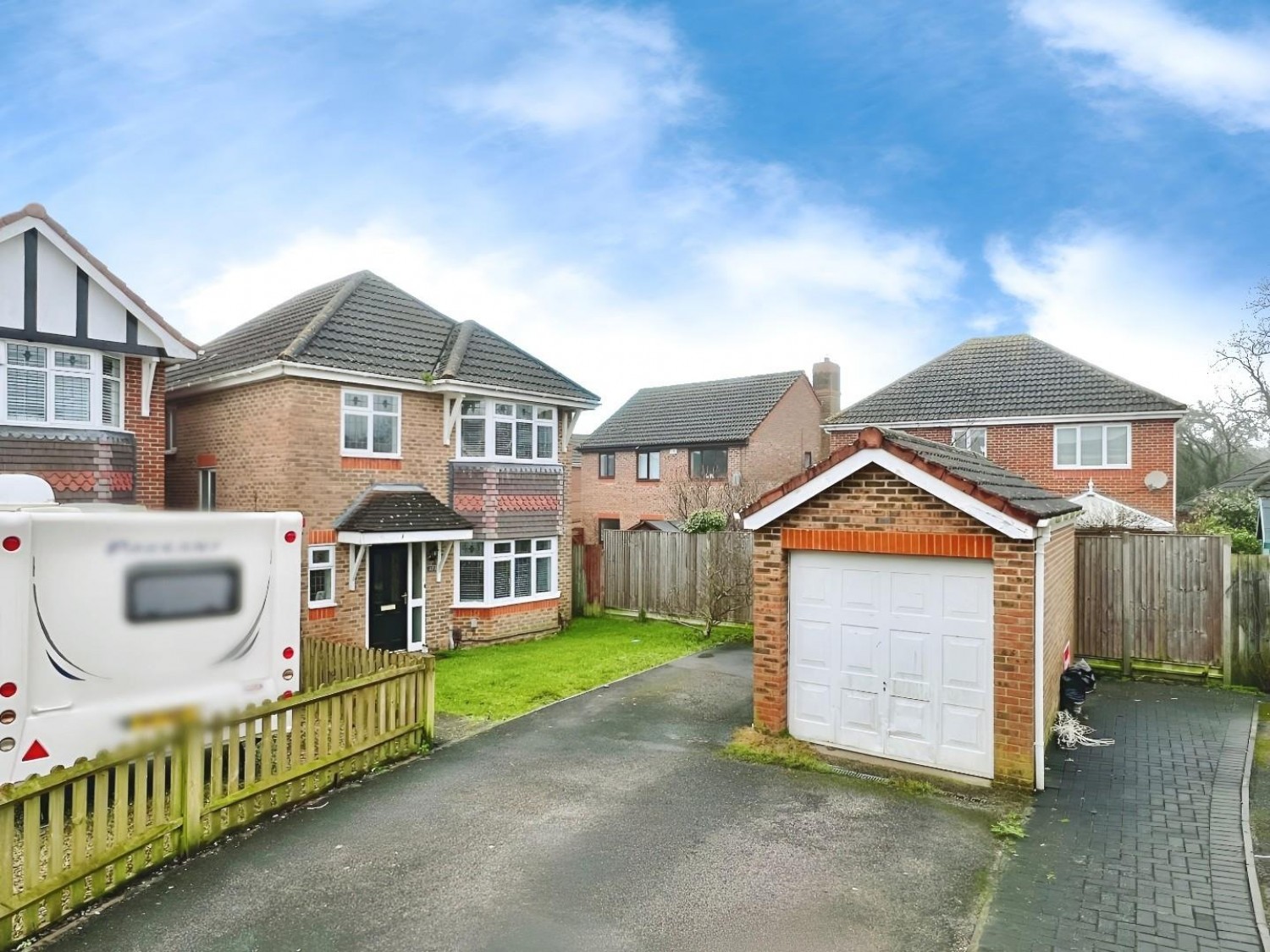 Romulus Gardens, Kingsnorth, Ashford