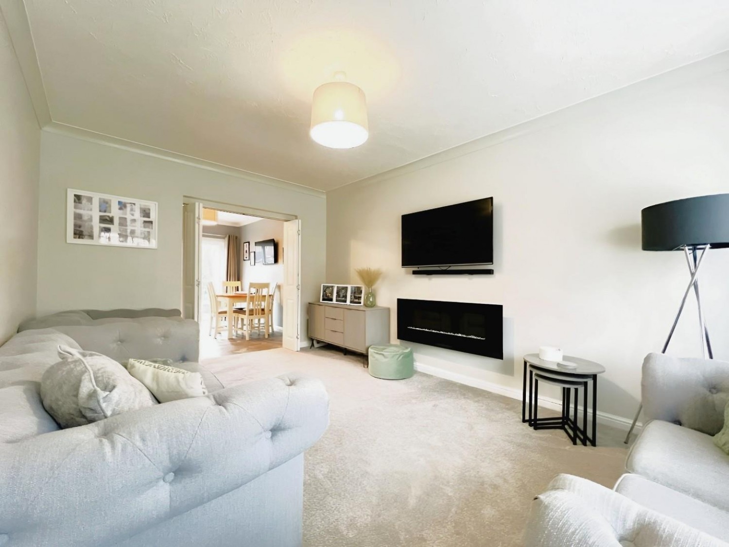 Romulus Gardens, Kingsnorth, Ashford