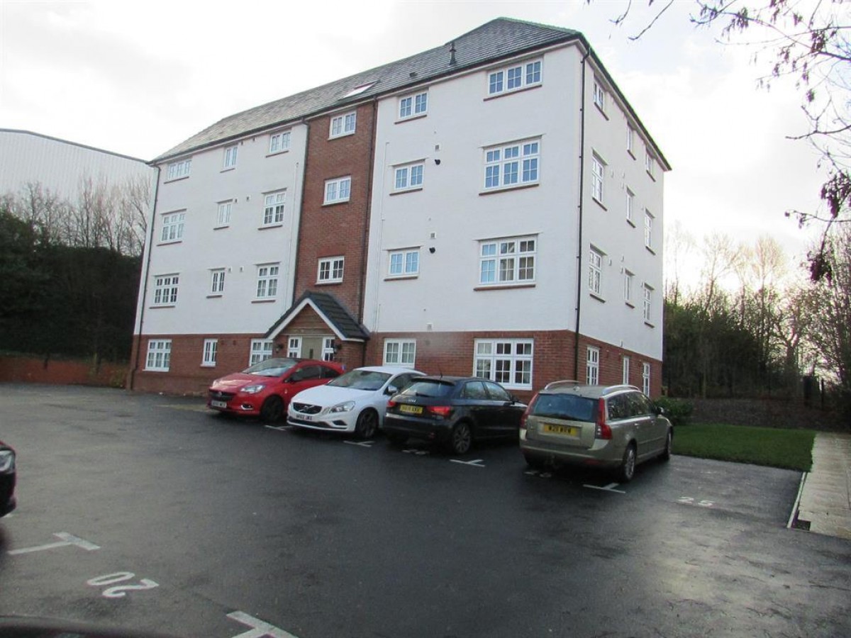 Wainwright House, Wensleydale, Tamworth