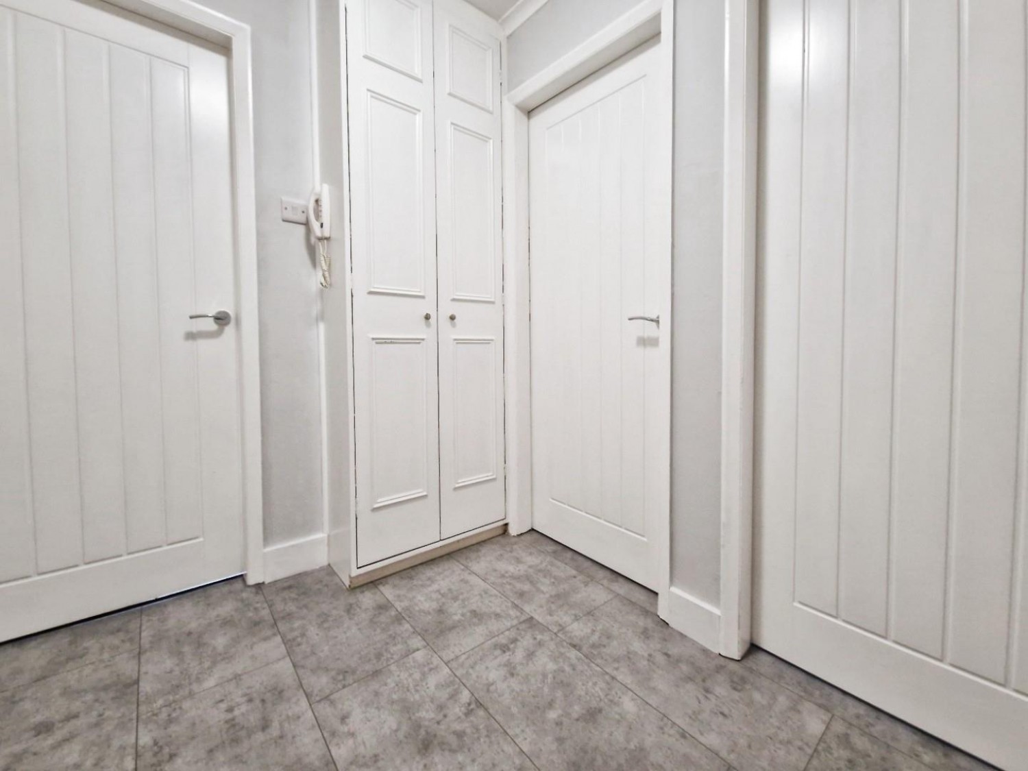 Kent Road North, Harrogate, HG1 2EX