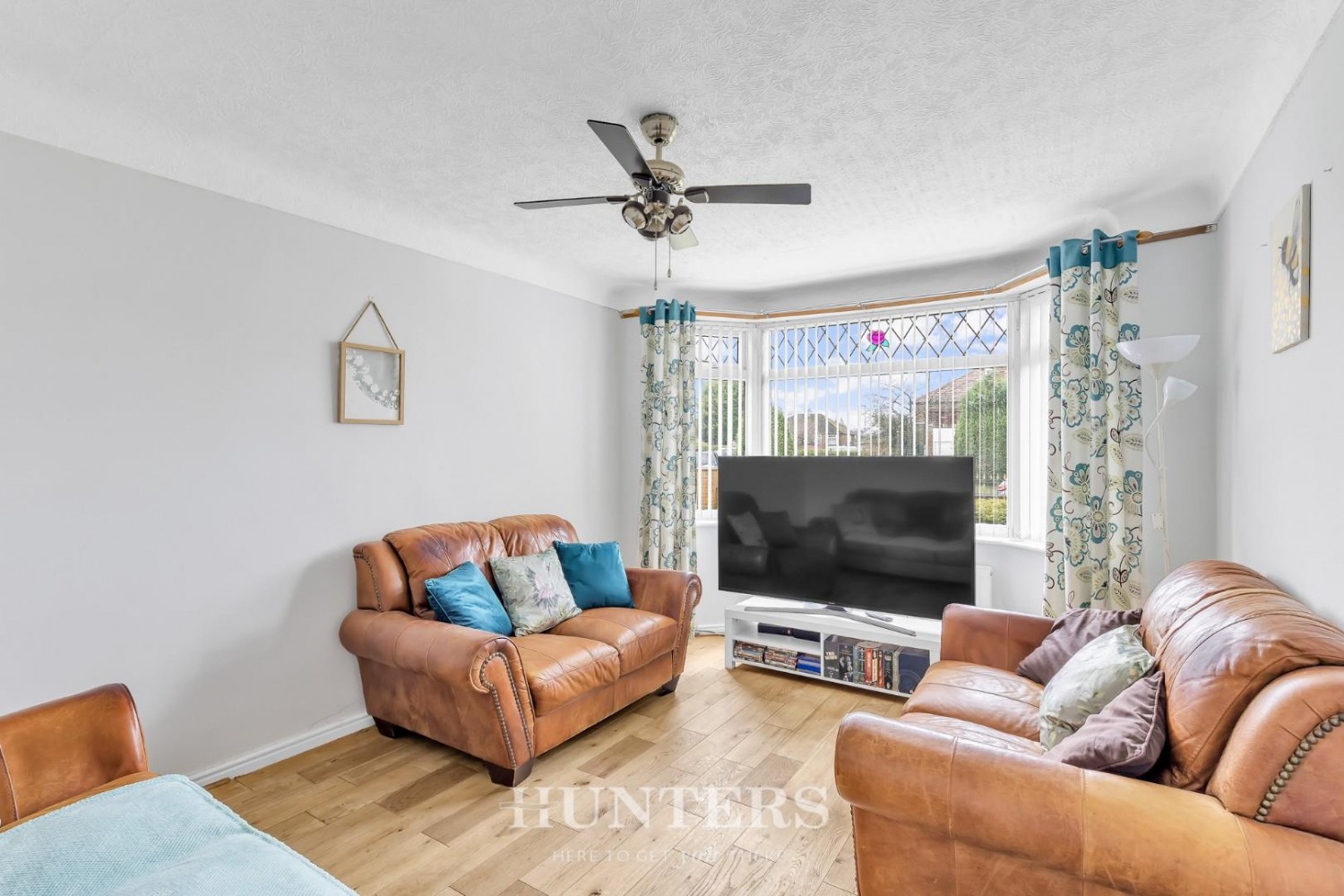 Broomfield Crescent, Middleton