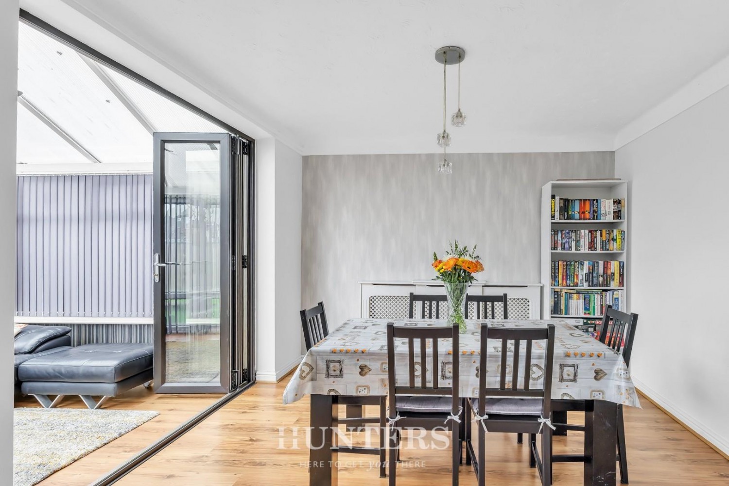 Broomfield Crescent, Middleton