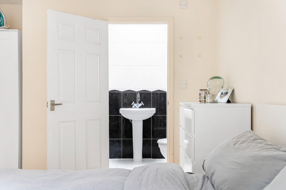Harefield Mews, London, SE4 1LP