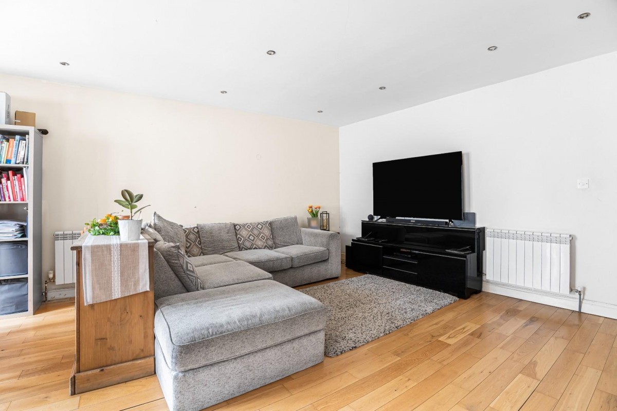 Harefield Mews, London, SE4 1LP