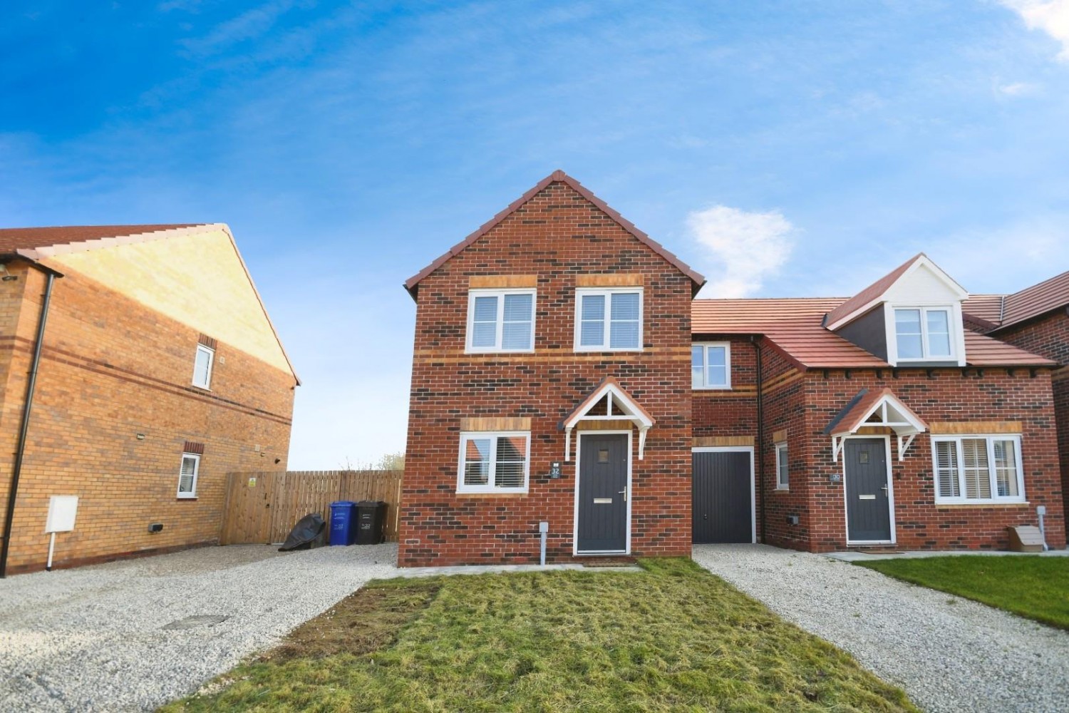 Swan Street, Poolsbrook, Chesterfield, S43 3FU