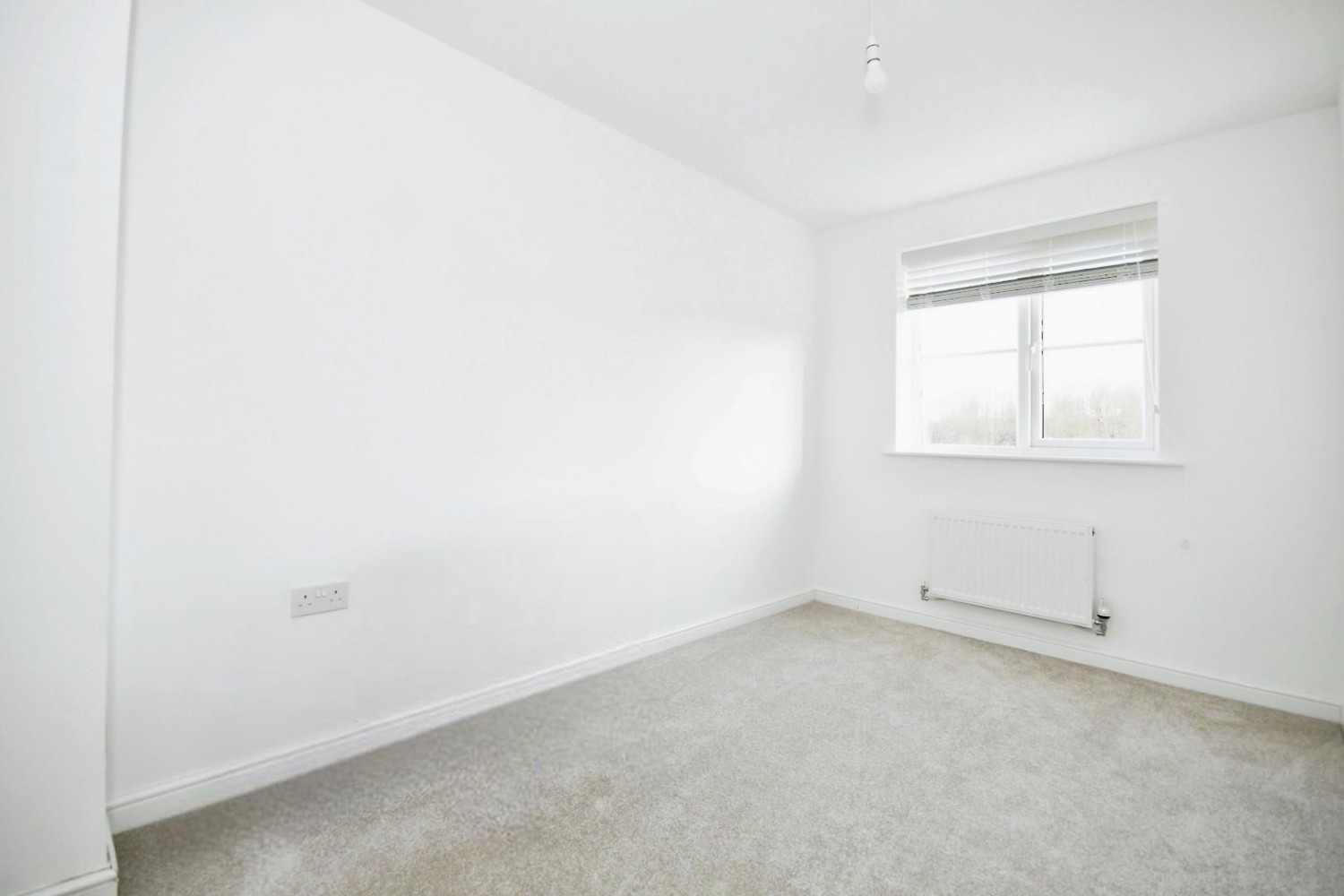 Swan Street, Poolsbrook, Chesterfield, S43 3FU