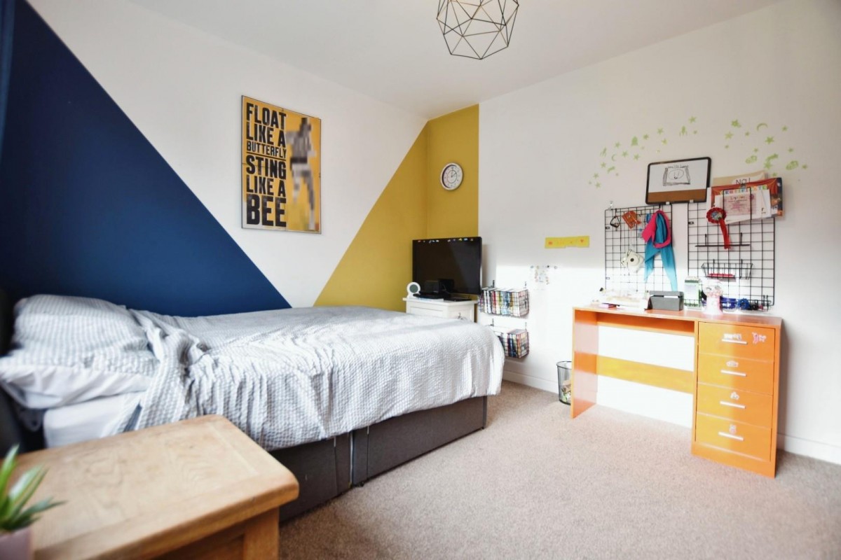 Oaktree Gardens, Bristol