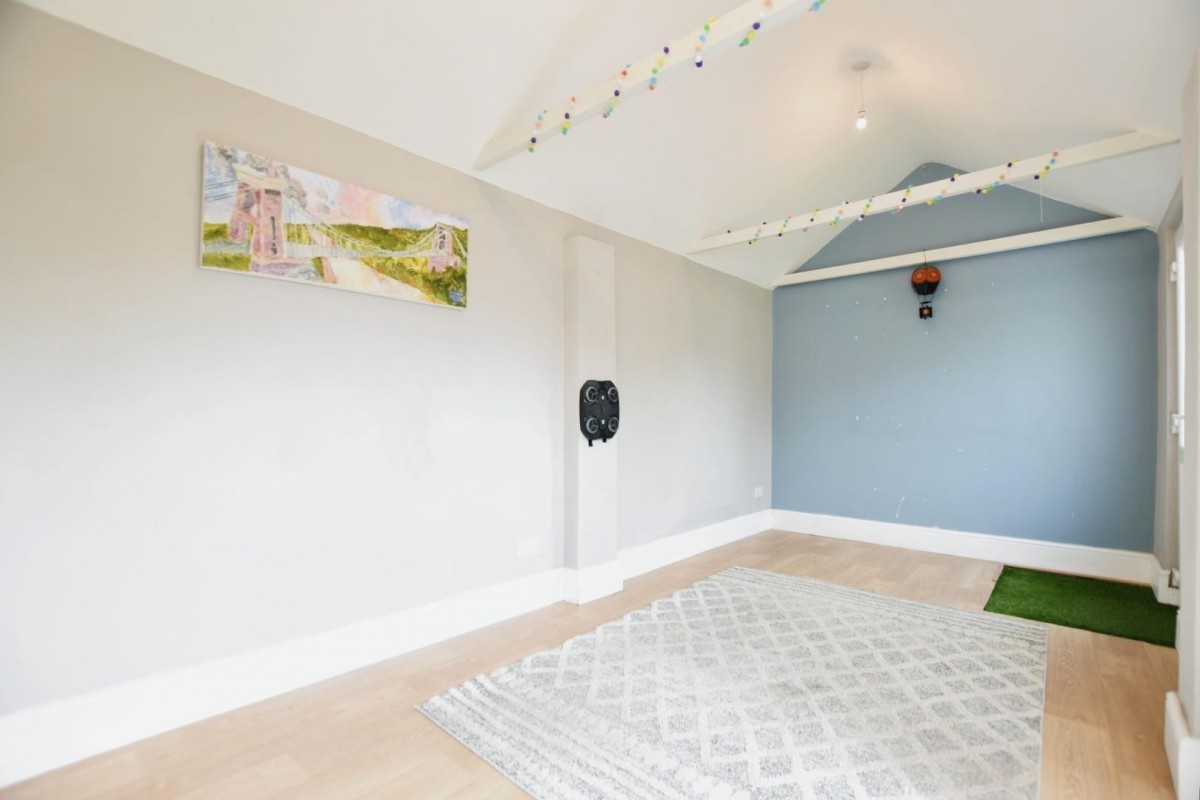 Oaktree Gardens, Bristol