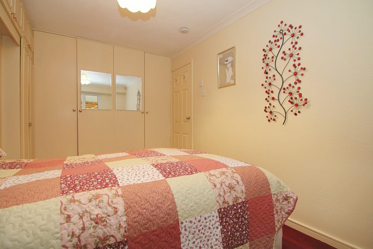 Stanhope Close, Horsforth, LS18