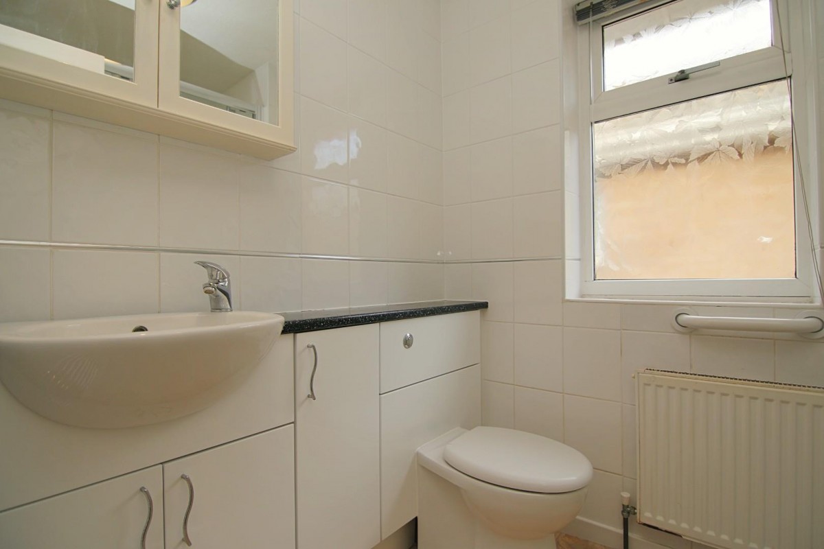 Stanhope Close, Horsforth, LS18