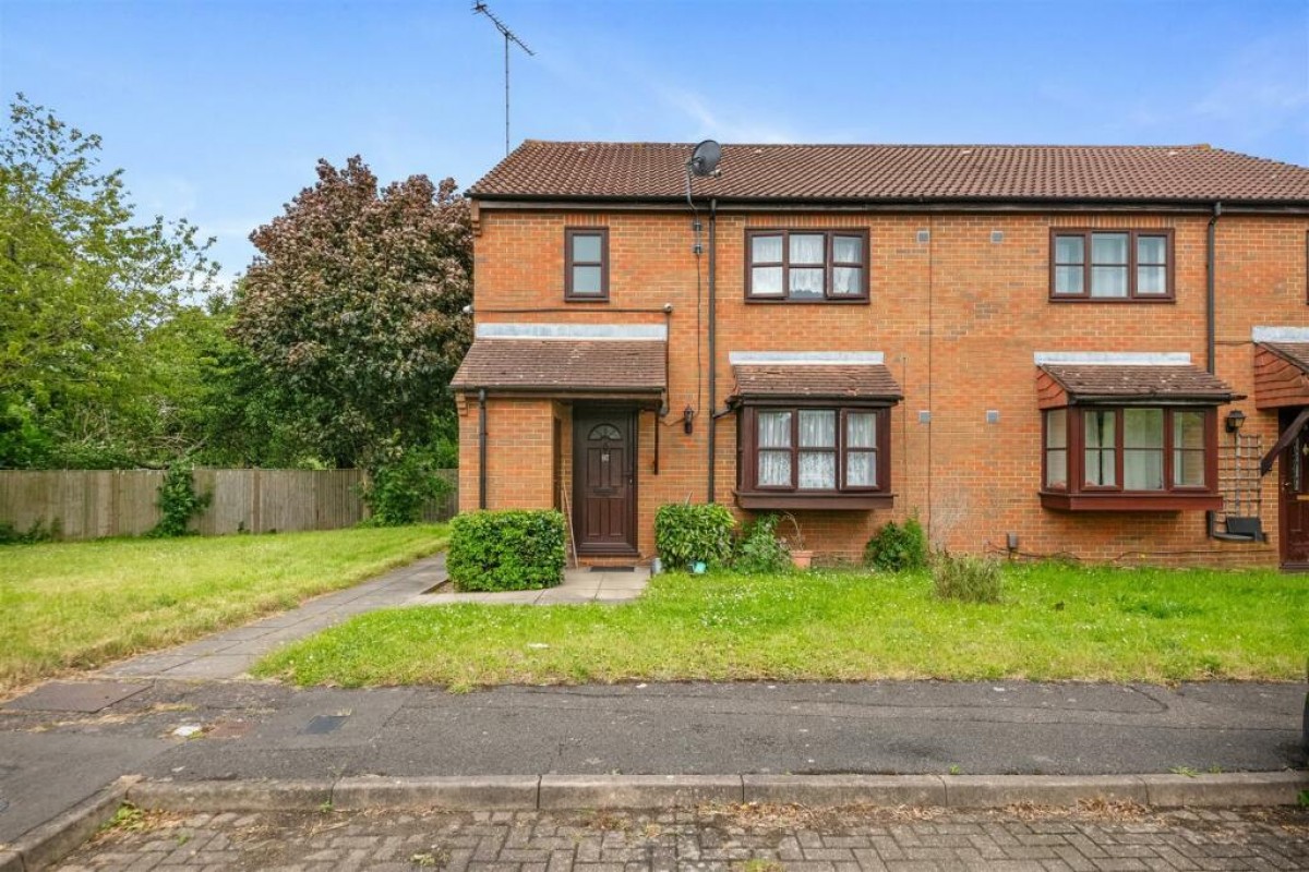 Boltons Lane, Harlington