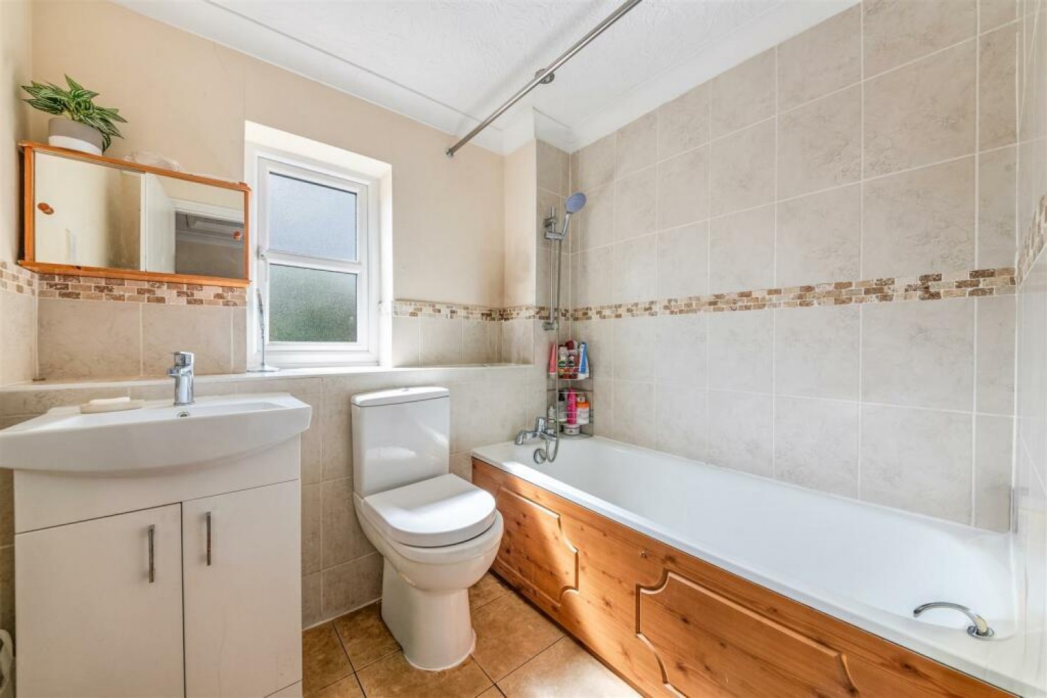 1 bedroom House for sale in Boltons Lane, Harlington