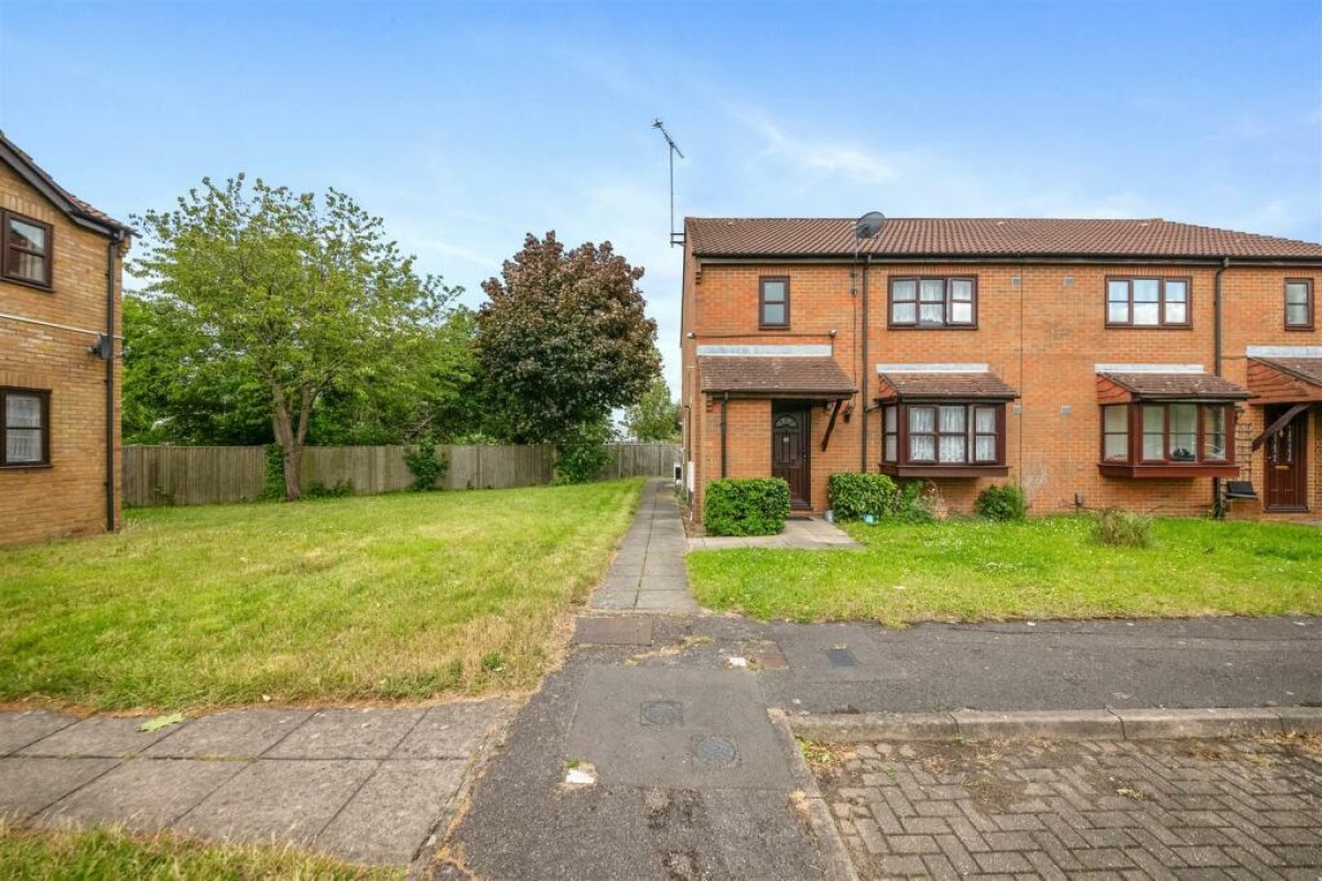 Boltons Lane, Harlington