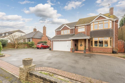 Richmond Park, Wall Heath, DY6 9AA