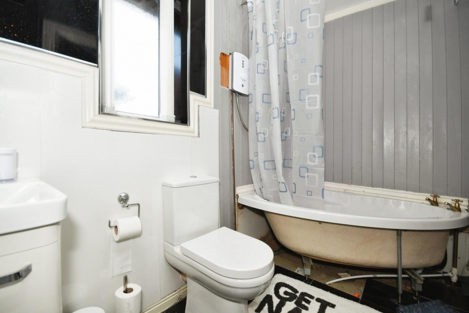West Crescent, Duckmanton, Chesterfield, S44 5HE