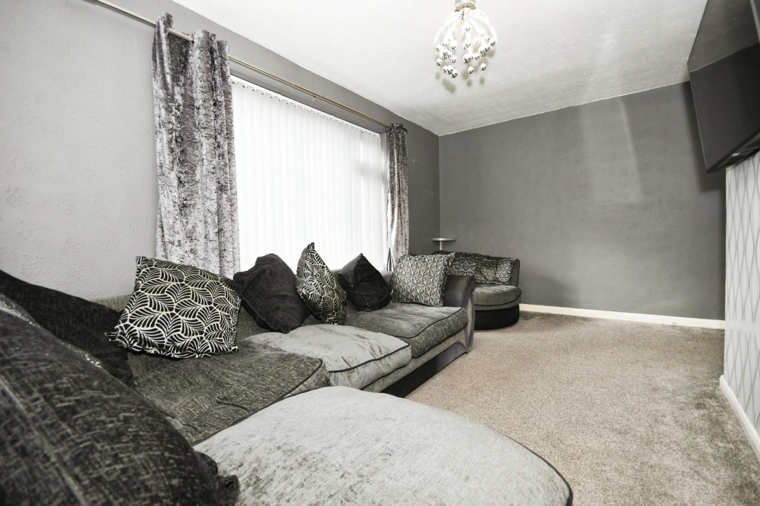 West Crescent, Duckmanton, Chesterfield, S44 5HE