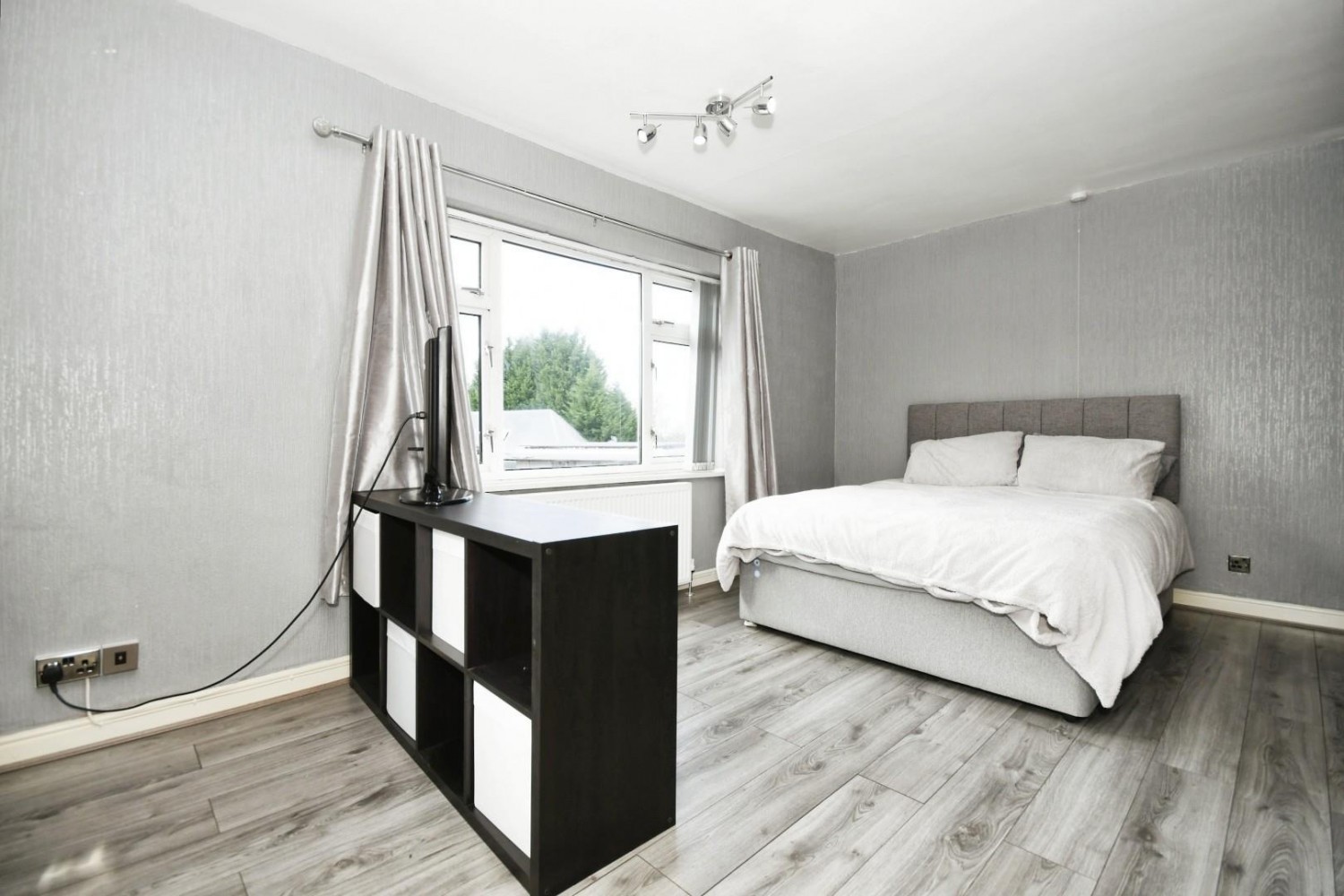 West Crescent, Duckmanton, Chesterfield, S44 5HE