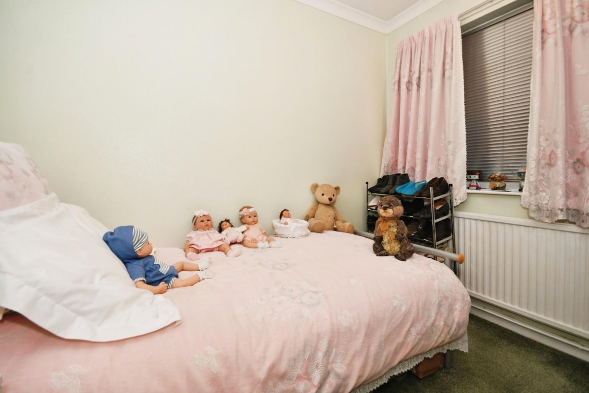 Hollins Court, Rivelin Park Drive, S6