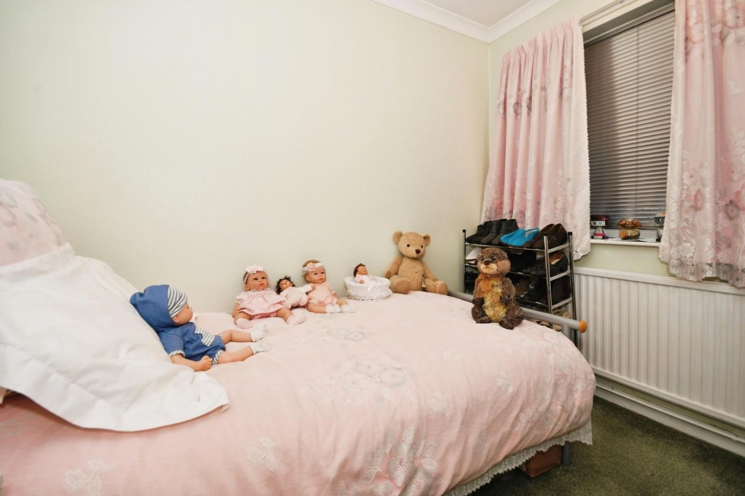 Hollins Court, Rivelin Park Drive, S6