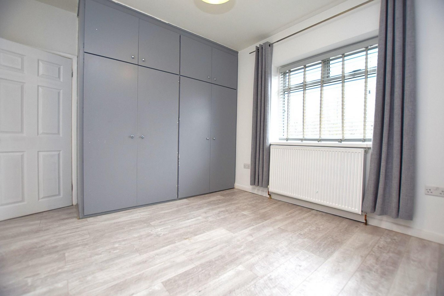 Green Lane, Dagenham, RM8