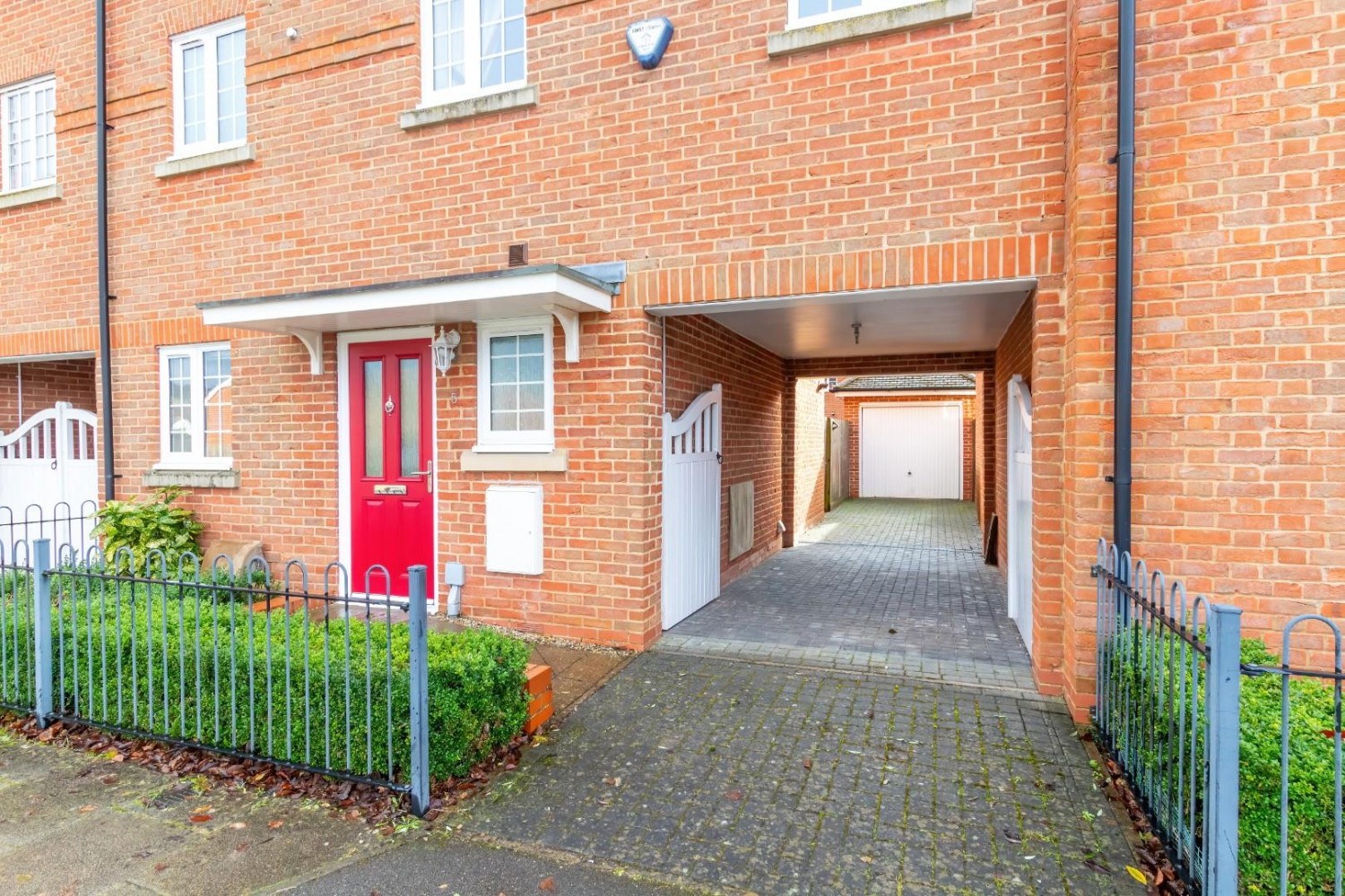 Whittingham Avenue, Wendover