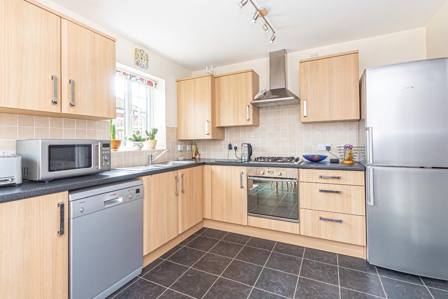 Whittingham Avenue, Wendover