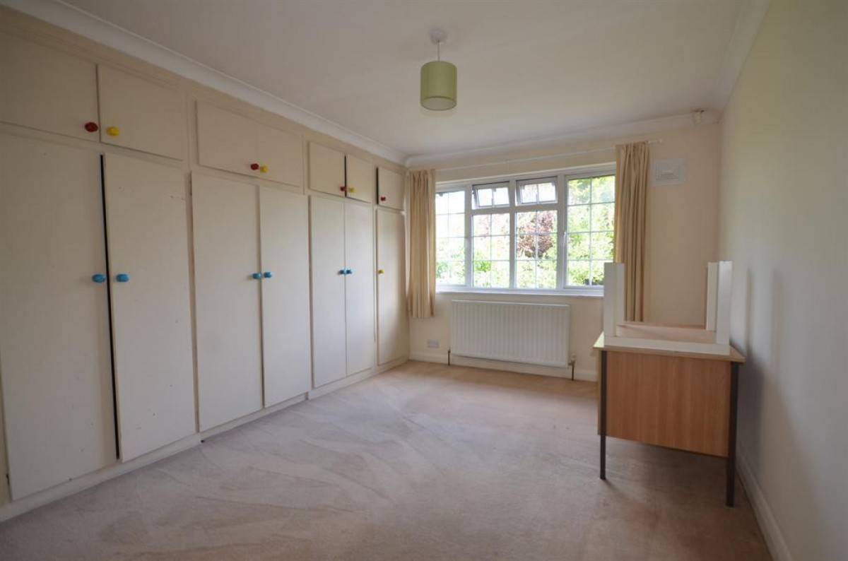 Aston Avenue , Kenton , Harrow Middlesex, HA3 0DB