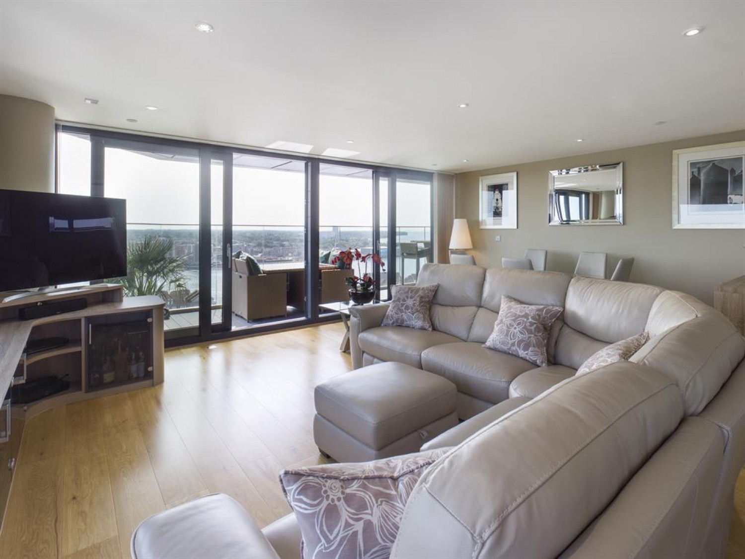 The Moresby Tower, Southampton