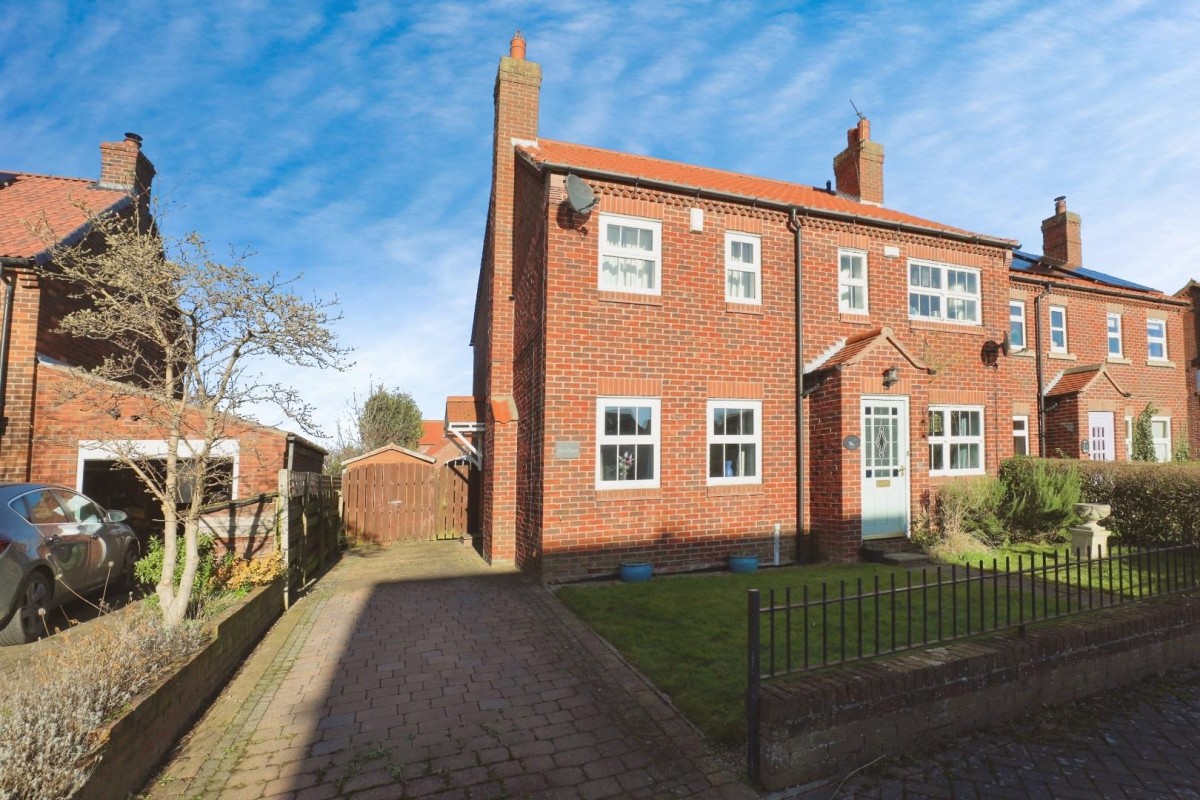 Main Street, Deighton, York