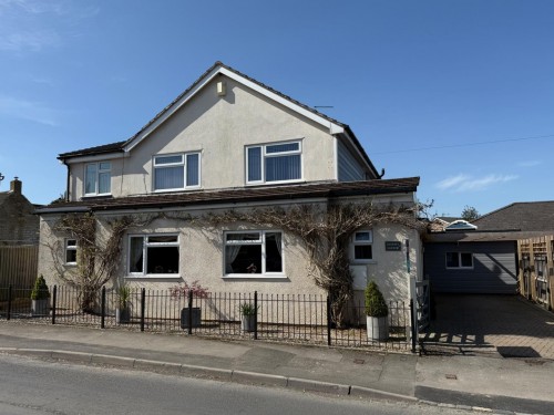 Marsh Road, Leonard Stanley