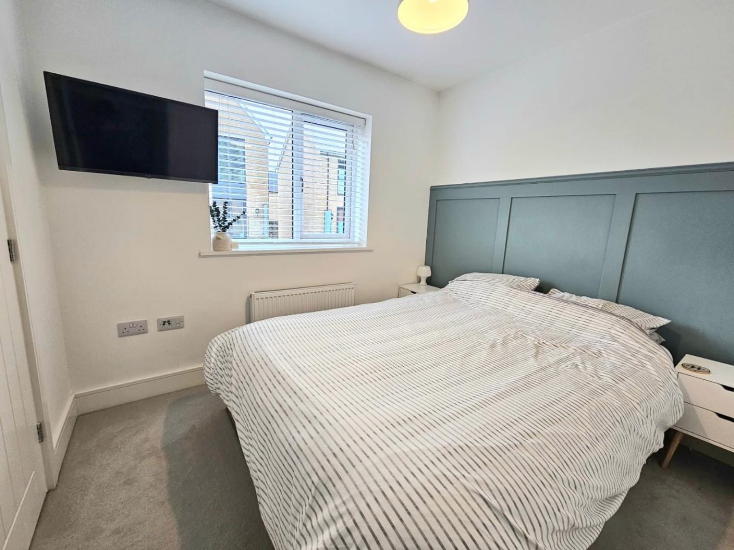 Wyatt Close, Dursley, Gloucestershire