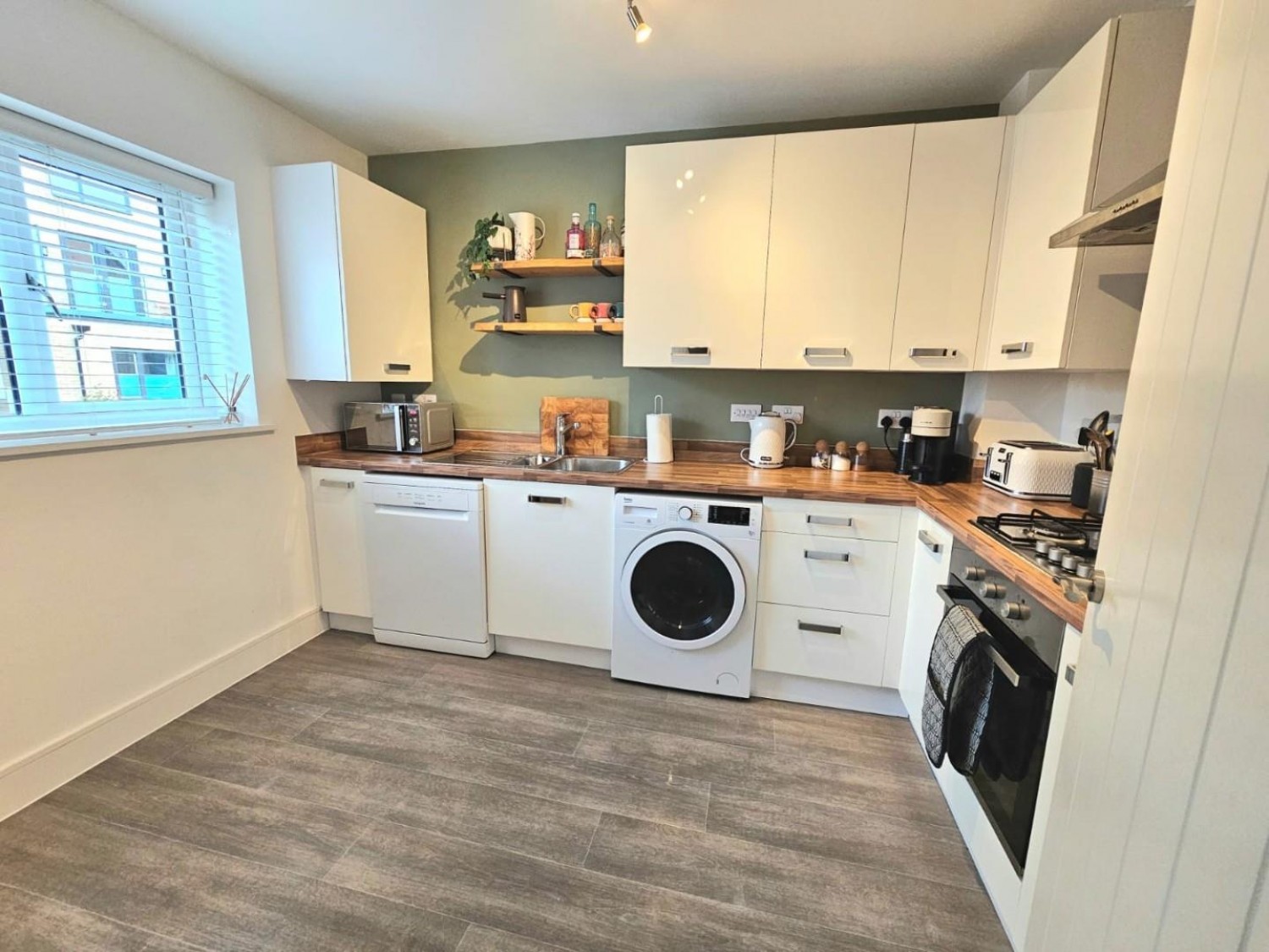 Wyatt Close, Dursley, Gloucestershire