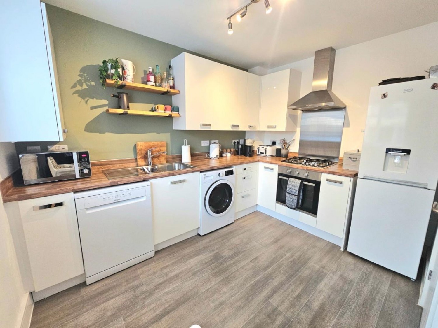 Wyatt Close, Dursley, Gloucestershire