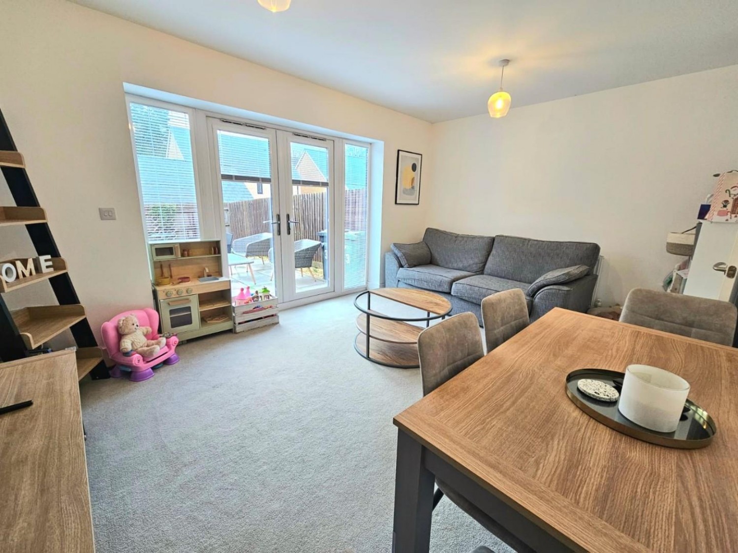 Wyatt Close, Dursley, Gloucestershire